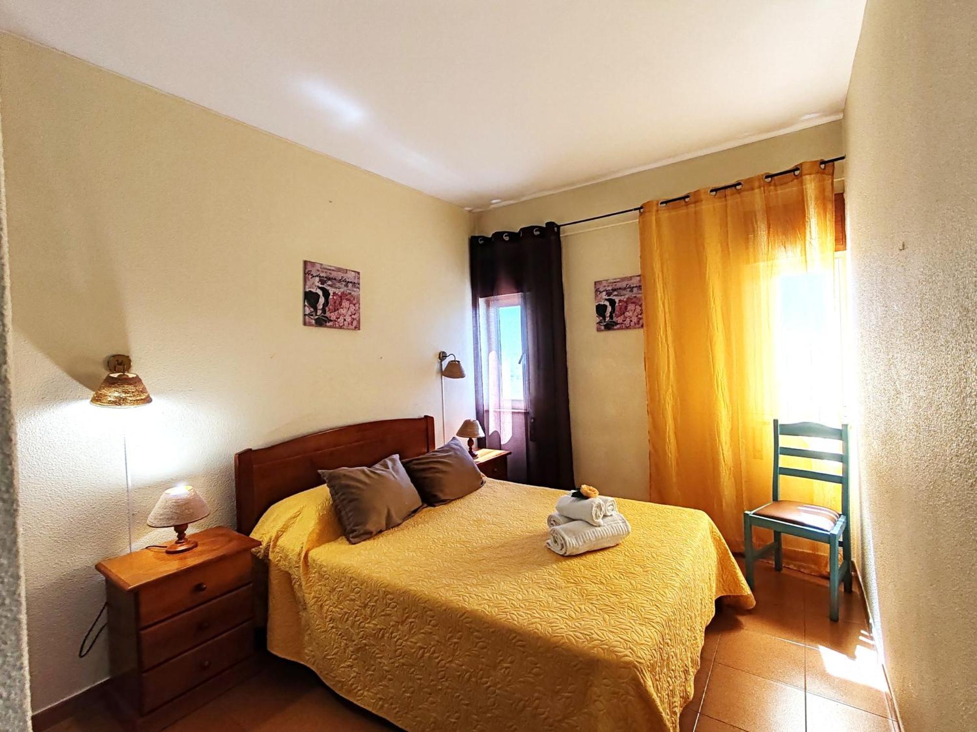 5d Marisol - Casas & Papeis Armacao de Pera